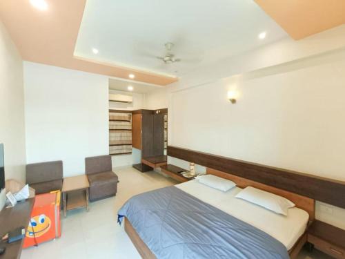 Jalgaon Hotel | Pet-Friendly Retreat at Hotel Mahendra with Family Amenities
