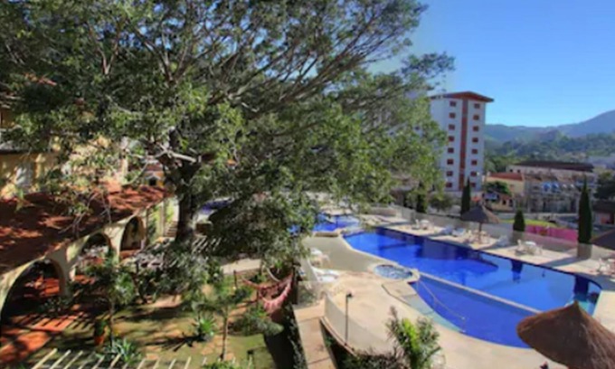Aguas de Lindoia Hotel | Guest Rated 9/10 at Hotel Mantovani with Pool & Restaurant