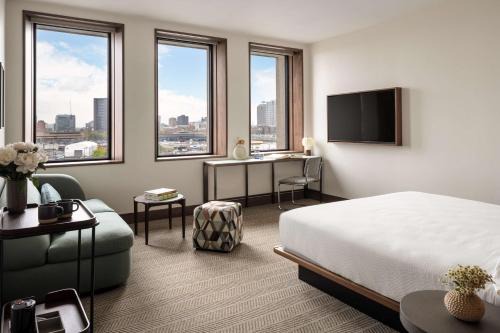 Long Wharf Hotel | Discover Hotel Marcel New Haven, Tapestry Collection by Hilton