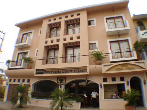 Crucecita Hotel | Pet-Friendly Stay at Hotel Maria Mixteca - Rated 8.7/10