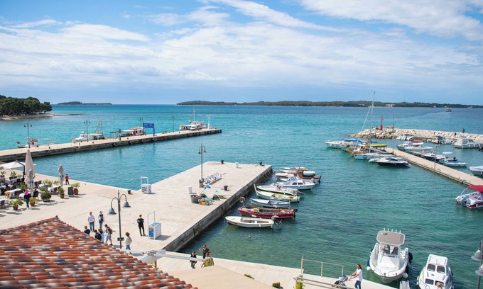 Fazana Hotel | Guest Rated 8.8: Hotel Marina with Ocean View & Breakfast