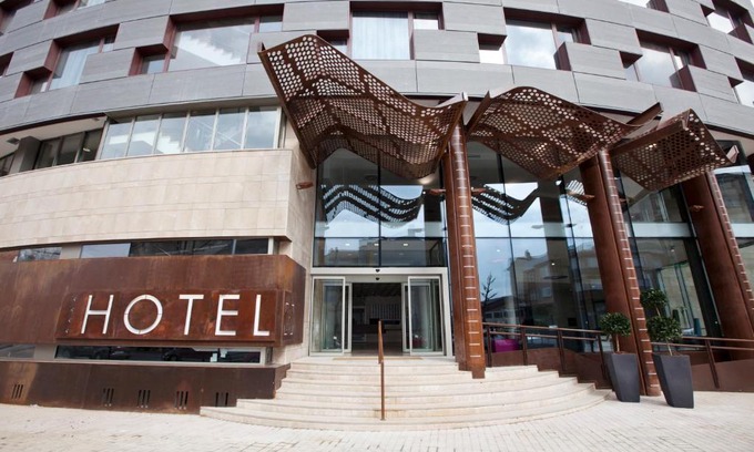 Monzon Hotel | Relaxing Retreat at Hotel MasMonzon with Spa & Hot Tub