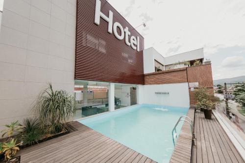 Bom Jesus Hotel | Cozy Hotel Metropolitano: Family-Friendly with Pool Access