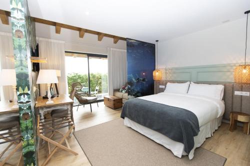 Ribadeo Hotel | Oceanfront Getaway at Hotel Mi Norte: Rated 9.1 by Guests