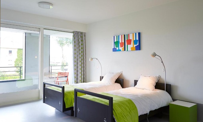 Wilskerke Hotel | Discover Hotel Middelpunt: Breakfast & Free Parking Included