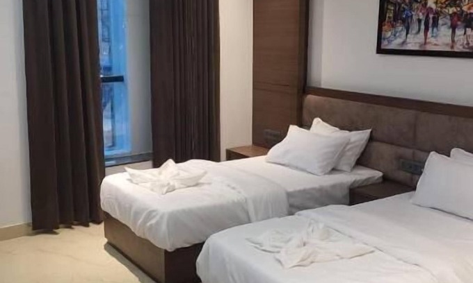Aligarh Hotel | Convenient Hotel Midtown Aligarh with Family-Friendly Amenities