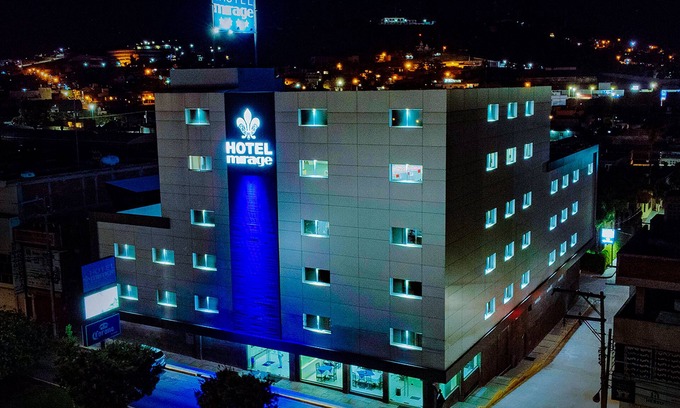 La Piedad Hotel | Discover Hotel Mirage: Family-Friendly Retreat with Spa & Pool