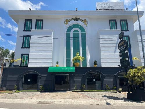 Welisara Hotel | Budget-Friendly Hotel Misuki: Pet Friendly & Pool Access