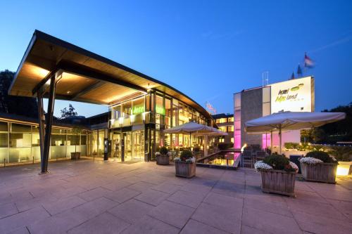 Utrecht Hotel | Comfortable Retreat at Hotel Mitland with Pool & Hot Tub
