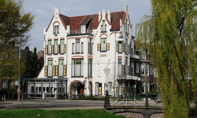 Arnhem Hotel | Explore Hotel Molendal: Top-Rated Stay with Breakfast Included