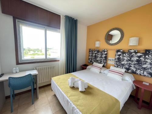 A Lanzada Hotel | Relax at Hotel Con D'Arbon - Pet Friendly Oceanfront Stay