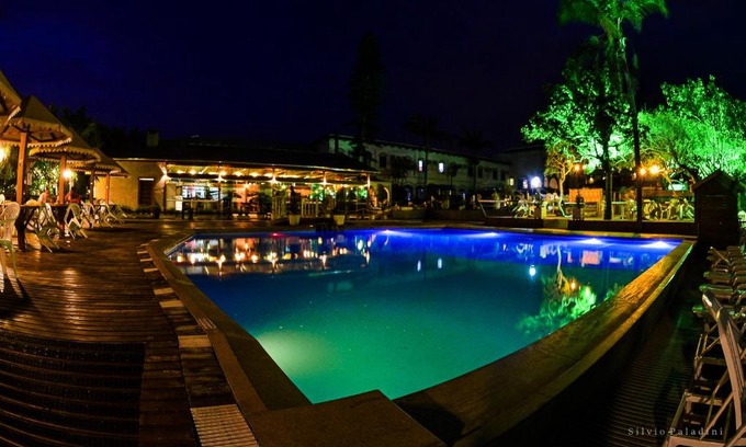 Ararangua Hotel | Relax at Hotel Morro dos Conventos with Pool & Pet-Friendly Options