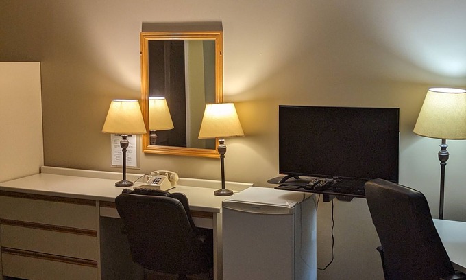 Saint-Pascal Hotel | Eco-Friendly Hotel Motel de la Montagne with Breakfast & Dining