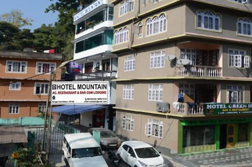 Rangpo Hotel | Budget-Friendly Getaway at Hotel Mountain with Breakfast