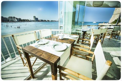 Peniscola Old Town Hotel | Relaxing Oceanfront Retreat at Hotel Muva Beach