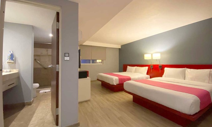 Santa Maria la Ribera Hotel | Inviting Stay at Hotel MX Forum Buenavista with Spa & Breakfast