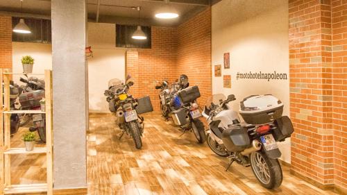Susa Hotel | Pet-Friendly Getaway at Hotel Napoleon Susa - 8.7/10 Rated