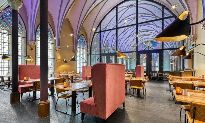 City Hotel | Discover Hotel Nassau Breda: 4-Star Comfort & Hospitality