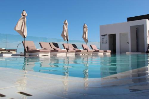 Carihuela Hotel | Beachfront Bliss at Hotel Natursun with Pool & Ocean Views