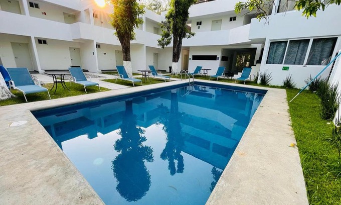 Conca Hotel | Pet Friendly Getaway at Hotel Natuur with Pool & Hot Tub