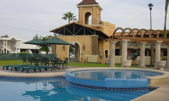 Navojoa Hotel | Discover Comfort at Hotel Navojoa Plaza with Pool & Spa