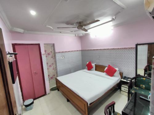 Mohangarh Hotel | Pet-Friendly Hotel Naznin Palace with A/C Banquet Space