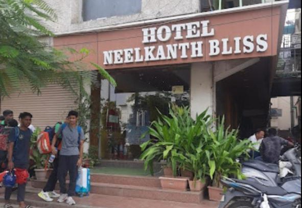 Paldi House | Experience Hotel Neelkanth Bliss in Ahmedabad - 10/10 Rated