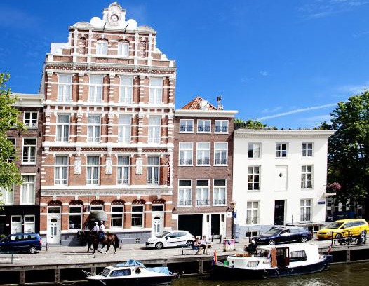 Canal Ring Hotel | Discover Family-Friendly Comfort at Hotel Nes - Rated 8.1/10