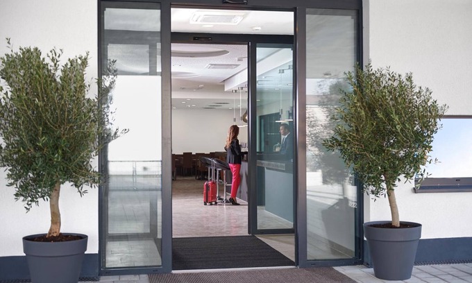 Gaimersheim Hotel | Comfortable Stay at HOTEL NEW IN - Ingolstadt & Family-Friendly