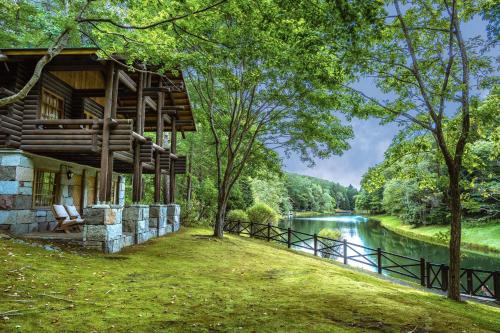 Tomakomai Hotel | Discover Hotel Nidom: Family-Friendly Retreat with Hot Tub