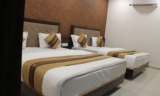 Dwarka Hotel | Comfortable Stay at Hotel Nilay with Family-Friendly Amenities