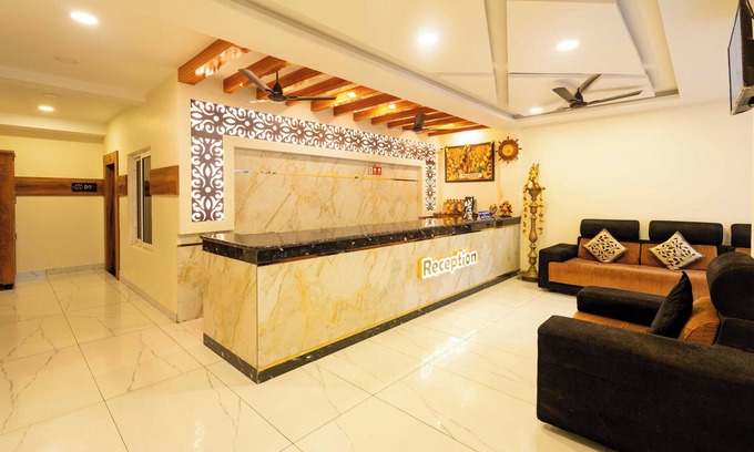 Rameshwaram Hotel | Discover Comfort at Hotel NNP Grand with Family-Friendly Amenities