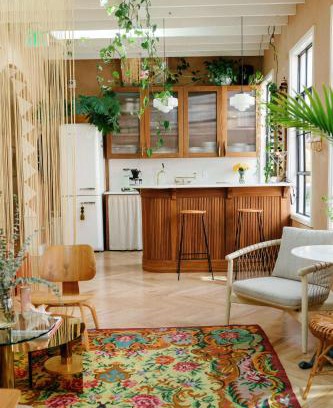 Crossroads Arts District Hotel | Discover Hotel Novacancy: 5-Star Stay with Great Reviews