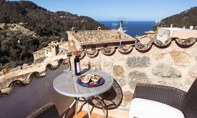 Estellencs Hotel | Experience Hotel Nord: Rated 10/10 with Spa & Family Dining