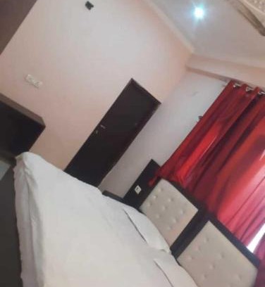 Knowledge Park III Hotel | Hotel O 80831B The Royal Galaxy