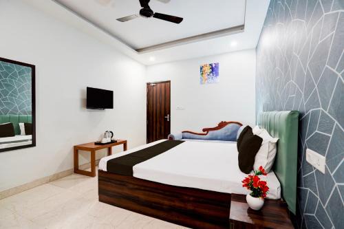 Raebareli Hotel | Top-Rated OYO Flagship Alankrita Resort with Family Amenities
