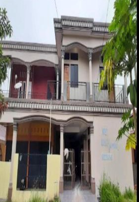 Pekanbaru Hotel | Budget-Friendly Elang Homestay with Family Amenities