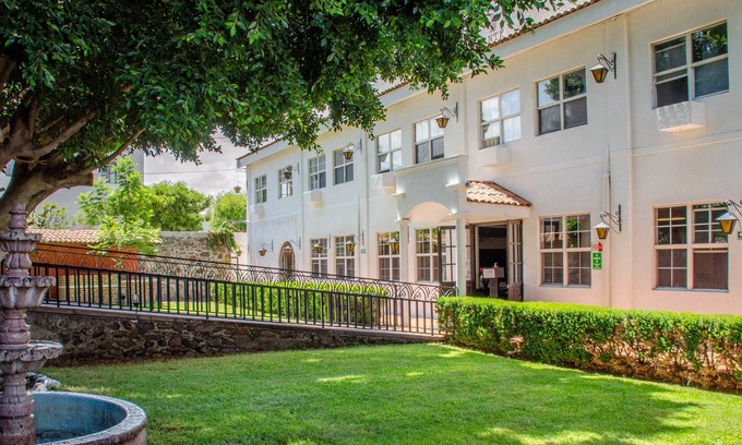 San Juan del Rio Hotel | Discover Comfort at Hotel O Puente with Pool & Spa