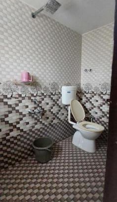 Parsivni Hotel | Hotel O Royal Galaxy