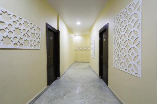 Dhanauli Hotel | Budget-Friendly OYO Salt And Pepper Hotel & Restaurant