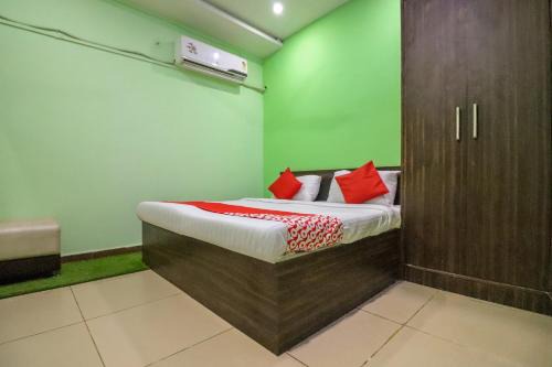 Dhanauli Hotel | Budget-Friendly Family Retreat at OYO 61578 Shiv Shankar