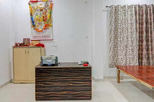 Malihabad Hotel | Family-Friendly OYO Shri Krishna Banquet Hall - 4-Star Stay