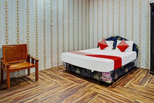 Kota Sidikalang Hotel | Discover OYO 92240 Taman Wisata Iman Ii with Hot Tub Access