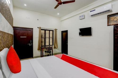 Allahabad Hotel | Family-Friendly Retreat at OYO The Raghav Villa