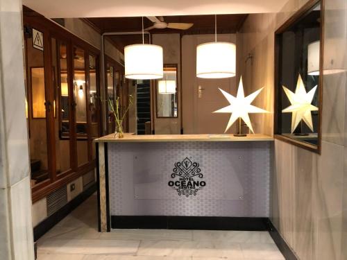 Santa Cruz de Tenerife Hotel | Cozy Hotel Océano Centro: Family-Friendly with Breakfast