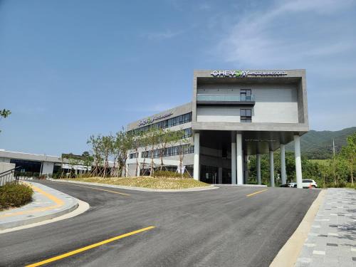 Namwon Hotel | Discover Hotel Ohevday: Rated 9/10 with Eco-Friendly Comfort