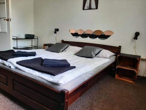 Tarnowskie Gory Hotel | Pet-Friendly Hotel Olimpijski with Family Amenities!