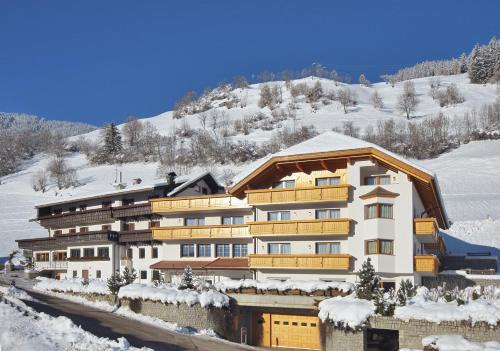 San Lorenzo di Sebato Hotel | Hotel Onach: Guest Rated 9.1 with Spa & Family Amenities