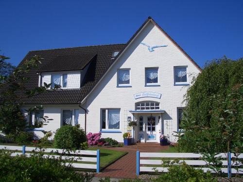 Norden House | Eco-Friendly Hotel Ostfriesland with Oceanfront Amenities