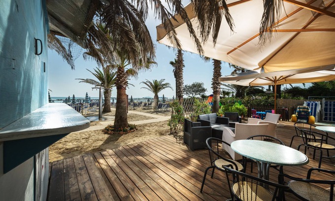 Porto d'Ascoli Hotel | Discover Hotel Poseidon e Nettuno with Ocean Views